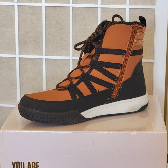 Women's Winter Walking Boots Zip-Up Lightweight Cozy Ankle Bootie with Laces /8M - Picture 2 of 2